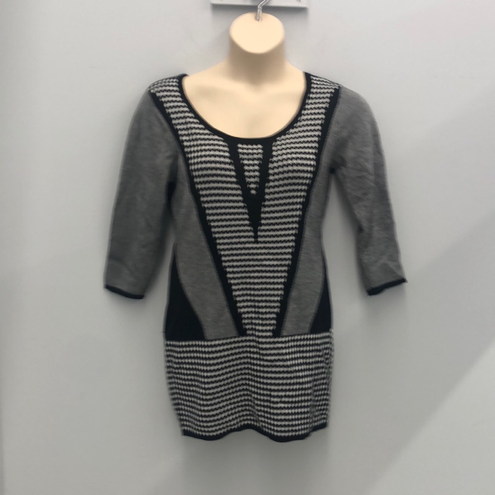 Venus Black and White Sweater Dress Size L